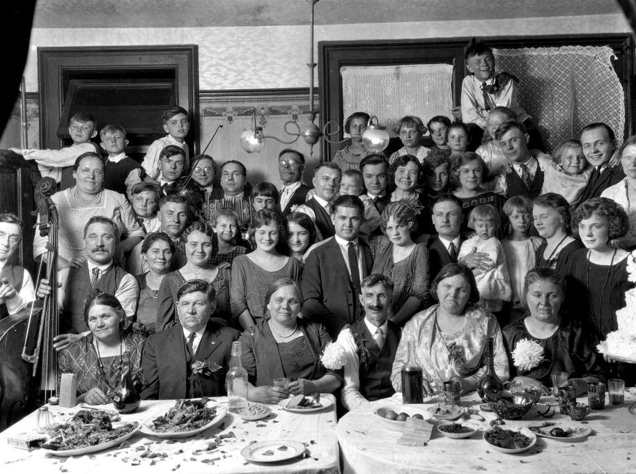 Lithuanian wedding party around 1929.